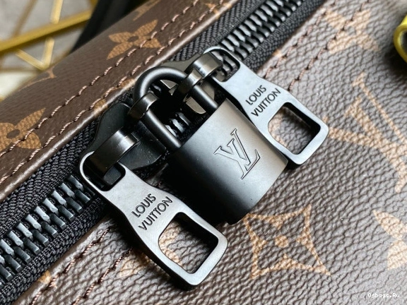 VUITTON KEEPALL 50 BANDOULIÈRE LOUIS 0522